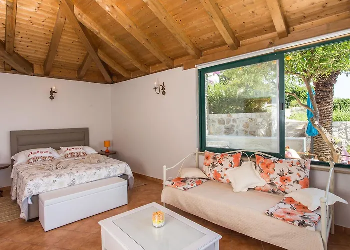 With 1 And Terrace Apartamento