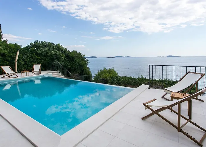 With 1 And Terrace Apartamento Mlini