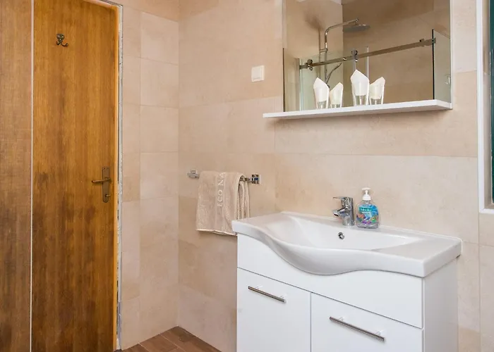 With 1 And Terrace Apartamento