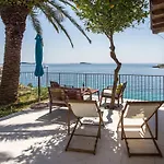 アパート Villa Mirjana - One Bedroom Apartment With Terrace And Sea View Naran A ムリニ